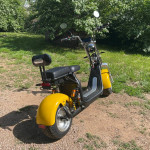 Electric scooter