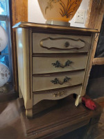 Nice 2 drawer French provincial end table, original
