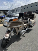 1985 Honda GL1200 Gold Wing Aspencade S-0935B SKU:S-0935B