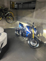 SUZUKI GSXS750 low milage