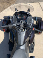 2013 Can-am Spyder ST Limited