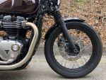 2020 Triumph Bonneville Bobber Morello Red/Jet Black Parallel Twin