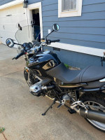 BMW R1200R