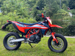 2023 KTM 690 SMC-R