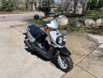 2002 Yamaha Zuma 50cc Moped Scooter Only 818 miles!!