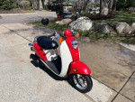 2006 Honda Metropolitan Moped Scooter Only 1,052 miles
