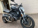 15 Ducati Monster 821 Dark