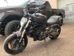 15 Ducati Monster 821 Dark