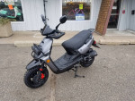 2022 Platinum Roguestar 49cc Scooter : PRE-SEASON SALE