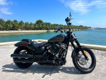 2018 Harley Davidson Street Bob *LIKE NEW - FINANCING*
