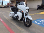 2020 Indian Motorcycle® Roadmaster® Dark Horse® White Smoke