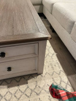 Ashley Farmhouse Lift Top Coffee Table
