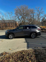 2015 Toyota Highlander XLE FWD 110,000 mi