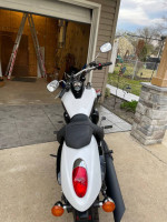 Kawasaki Vulcan 900 Motorcycle