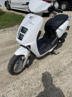 2022 Brio 50i Scooter