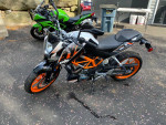 2016 KTM Duke 390
