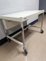 Bretford Mobile Computer Desk or Work Table