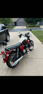2012 triumph Bonneville T100