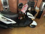 EXTRA CLEAN SCOOTER