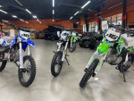 Apollo RFZ X18 Dirtbike || 4 speed manual ||34"seat height[adjustable]