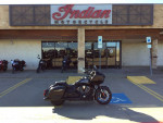 2020 Indian Motorcycle® Challenger Dark Horse Thunder Black Smoke