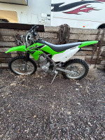 2023 KLX230R