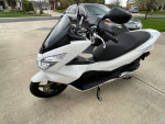 2018 Honda PCX150 Scooter Low miles