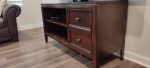 Ashley Furnture Livingroom Table set (3 pcs)