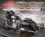 2021 Indian Motorcycle® Challenger® Limited Thunder Black Pearl