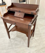 Secretary table