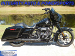 2022 HARLEY STREET GLIDE SPECIAL LOW MILES CLEAN NO DEALER FEES!