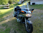 1984 Gold wing 1200 VERY NICE