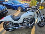 2007 SUZUKI M109 R PEARL WHITE WITH UPGRADES MINT