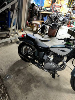 2011 Suzuki Boulevard S40