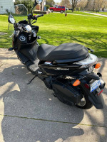 Yamaha Smax Moped