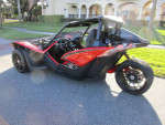 2019 POLARIS SLINGSHOT SLR ((SLINGSHADE ROOF))