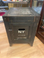 Industrial Wood & Metal Black End Table 'NY Bronx Central Park'