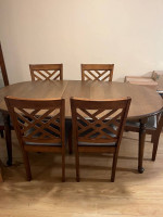 Dining Table and 6 chairs