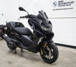 2024 BMW C 400 GT Triple Black heated seat grips