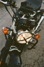 2022 Royal Enfield INT 650