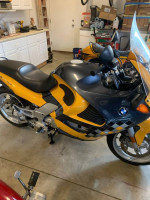 BMW K1200RS