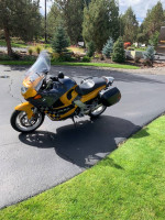 BMW K1200RS
