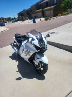 2022 Suzuki Hayabusa 1300  like new