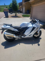 2022 Suzuki Hayabusa 1300  like new