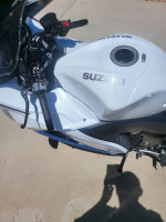 2022 Suzuki Hayabusa 1300  like new