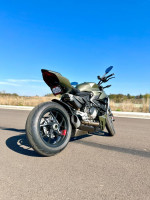 2023 Ducati Streetfighter V2 in Storm Green LIKE NEW
