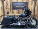 2013 Harley-Davidson FLHX - Street Glide SKU:13744 V Twin 1687.9