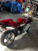 MV Agusta F4 1000