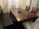 Dining room table with 6 chairs + bench