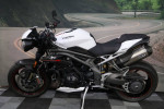 2019 Triumph Speed Triple RS Crystal White Metallic Horizontal In-line